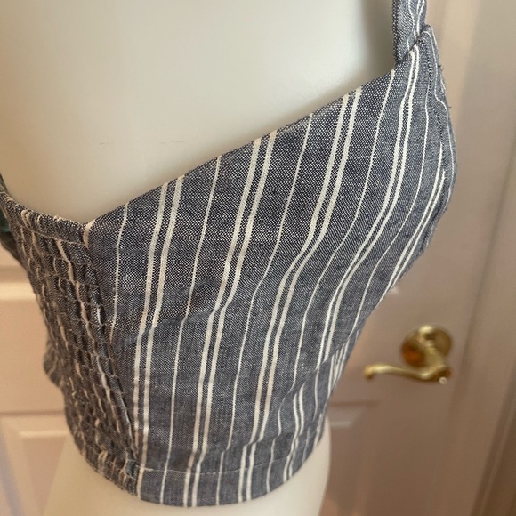 Forever 21 Women’s SZ M Top Bundle of 2 - Picture 6 of 16